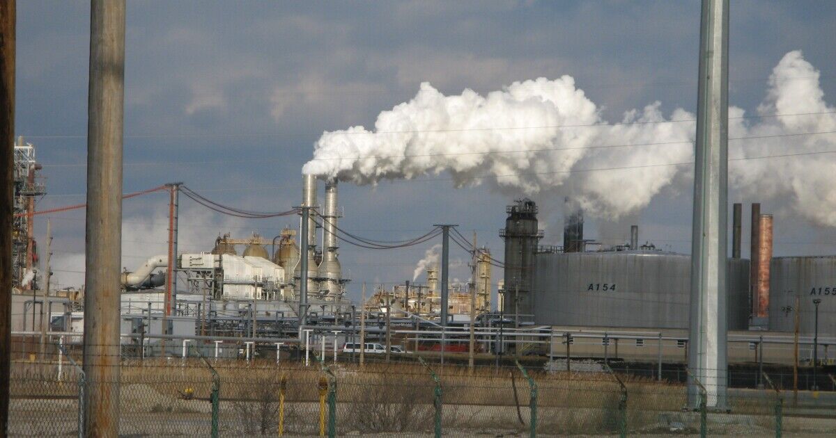 refinery pic